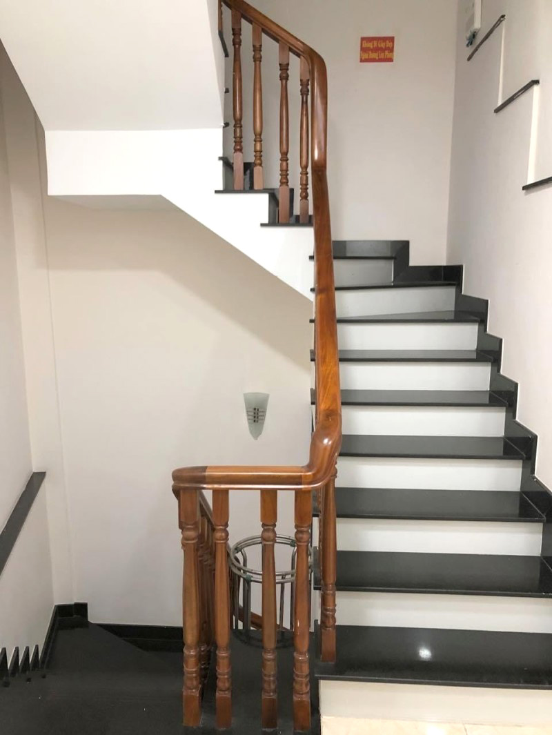 Bán Gấp CHDV 5 Tầng – Hẻm Xe Tải – 80m2- Ngay QL13 – 6.9 Tỷ – Thu Nhập 25 Triệu/Tháng - Ảnh 3